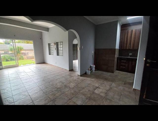 3 BEDROOM PROPERTY TO RENT IN WIERDA PARK